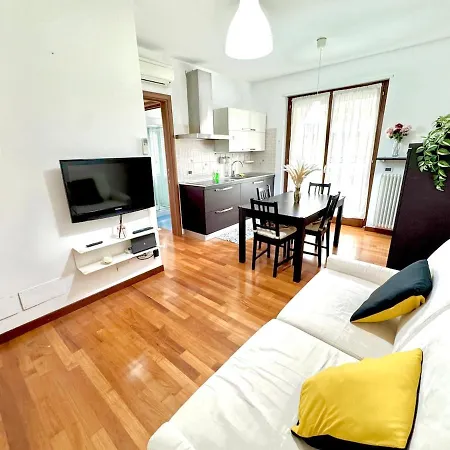 Apartament A 2 Passi Dal Mare Con Terrazza - 4 Posti Letto *