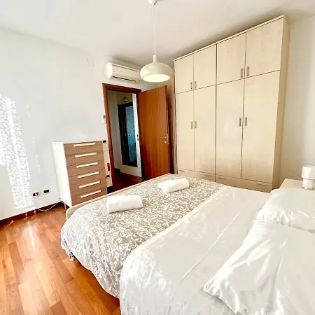 A 2 Passi Dal Mare Con Terrazza - 4 Posti Letto * פסקרה