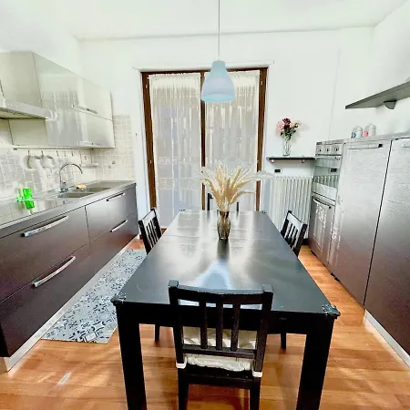 公寓 Bellissimo A 2 Passi Dal Mare 佩斯卡拉